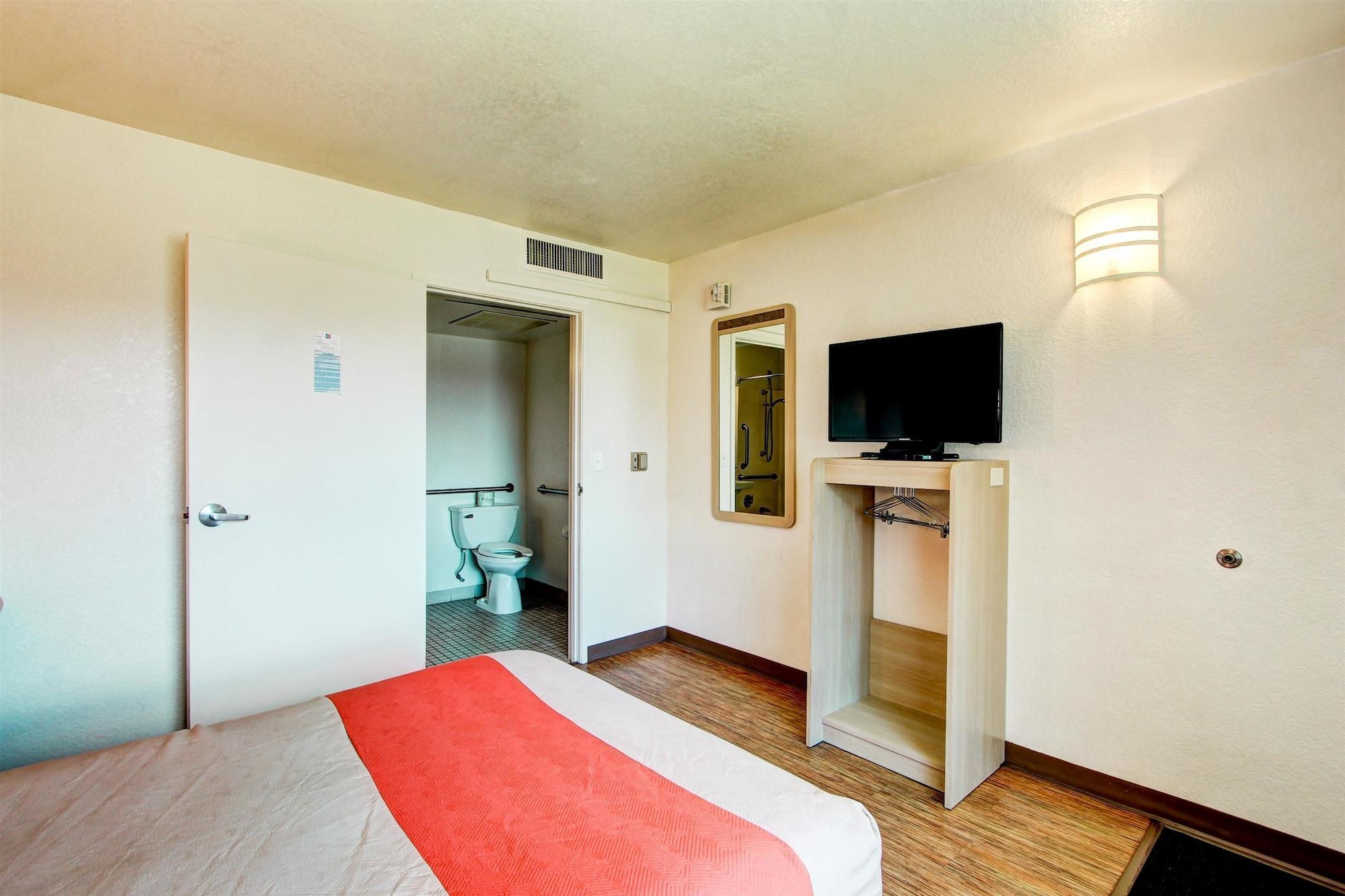 Motel 6-Denver, Co - Airport Экстерьер фото