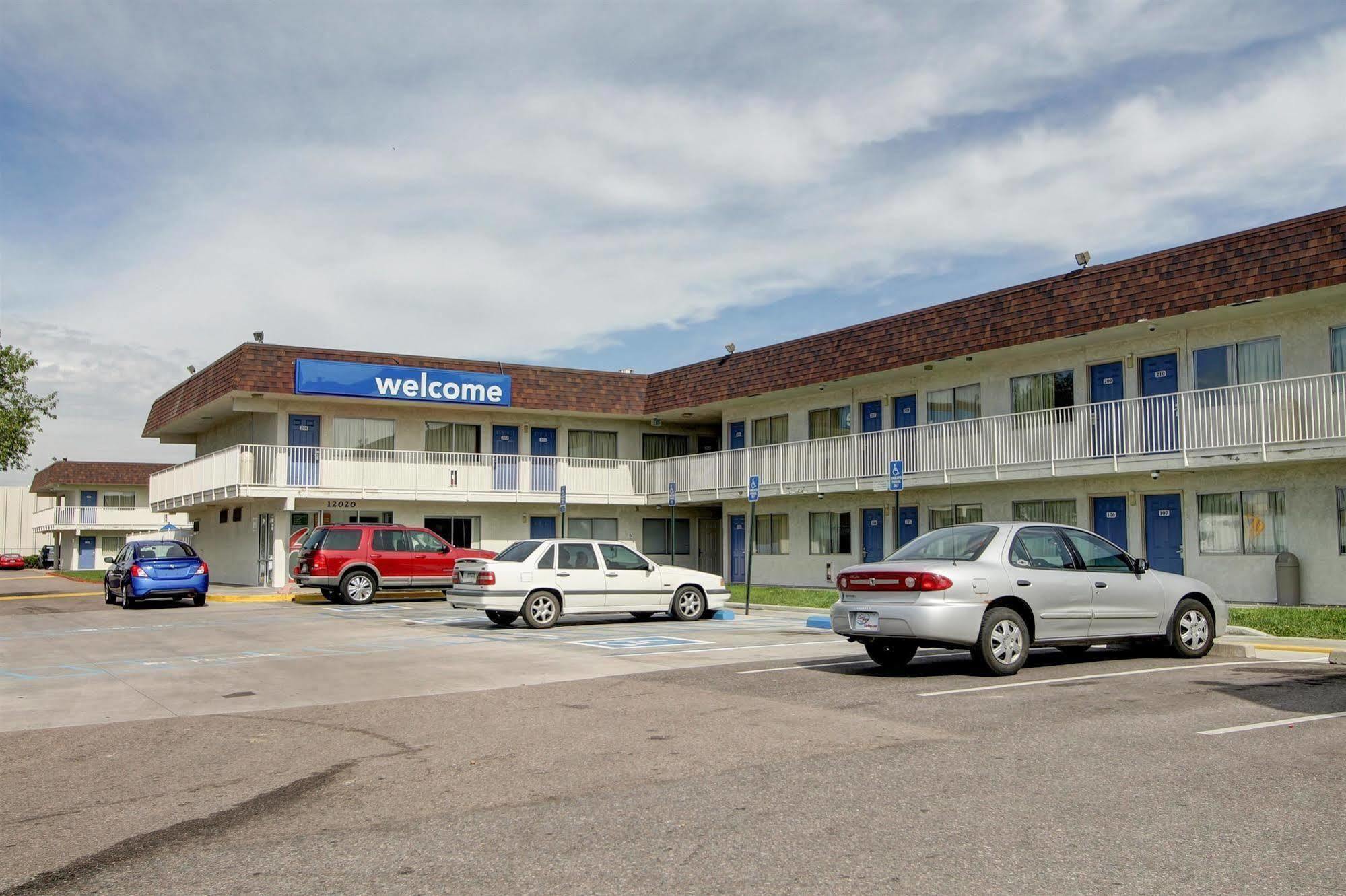 Motel 6-Denver, Co - Airport Экстерьер фото